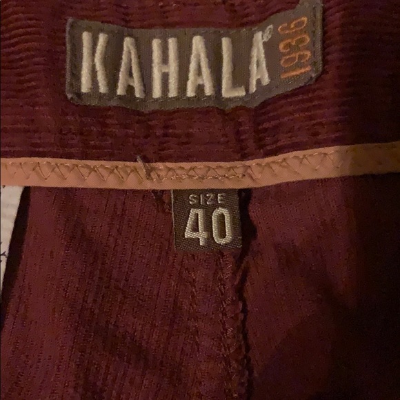 Kahala corduroy red shorts - Picture 2 of 3